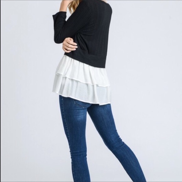 Sweet Ruffle Top - Picture 2 of 5